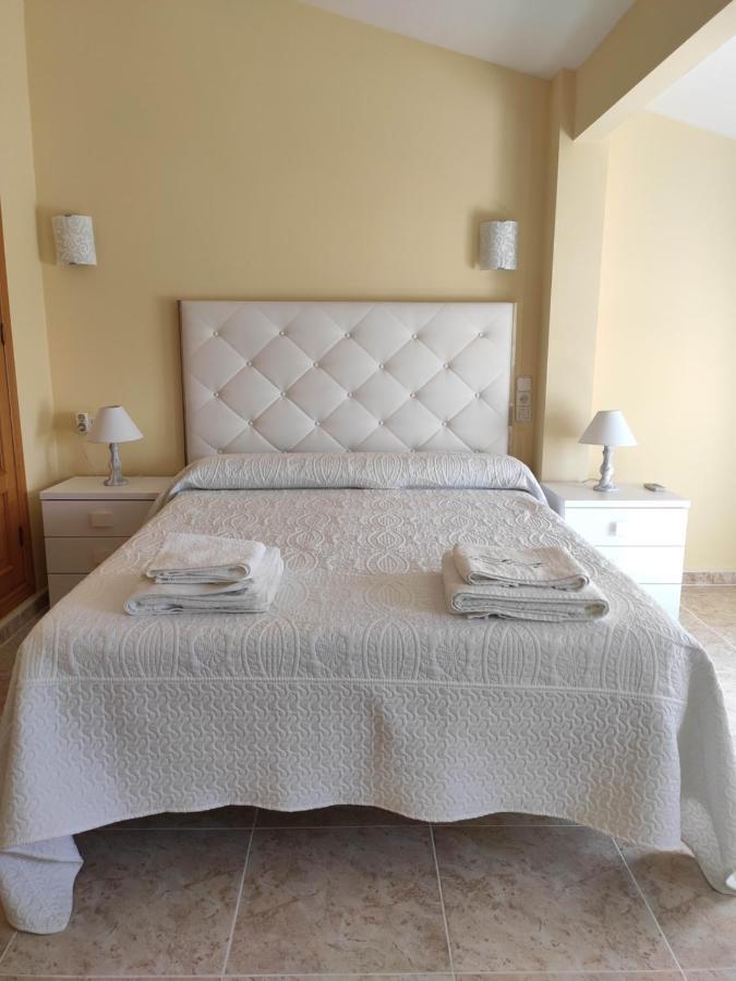 Apartamentos La Relojera 2 คารันดียา เดลา เบรา ภายนอก รูปภาพ